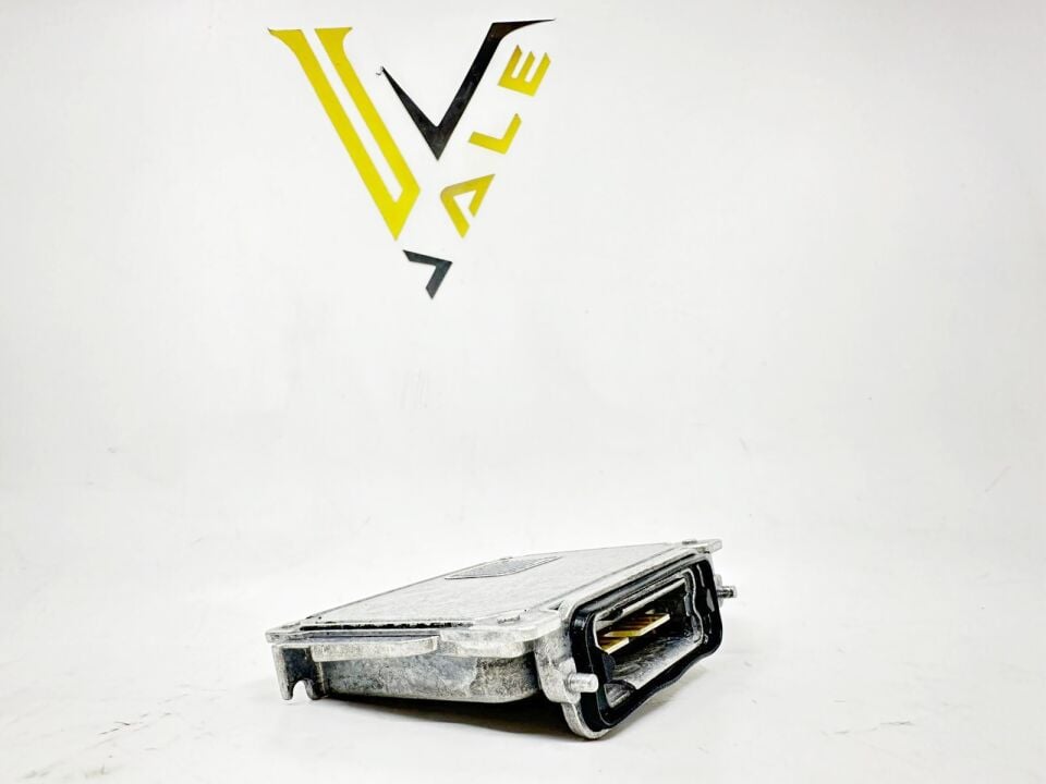 BMW 1 SERİSİ XENON KONRTOL ÜNİTESİ E87.Y.M. YAN SANAYİ