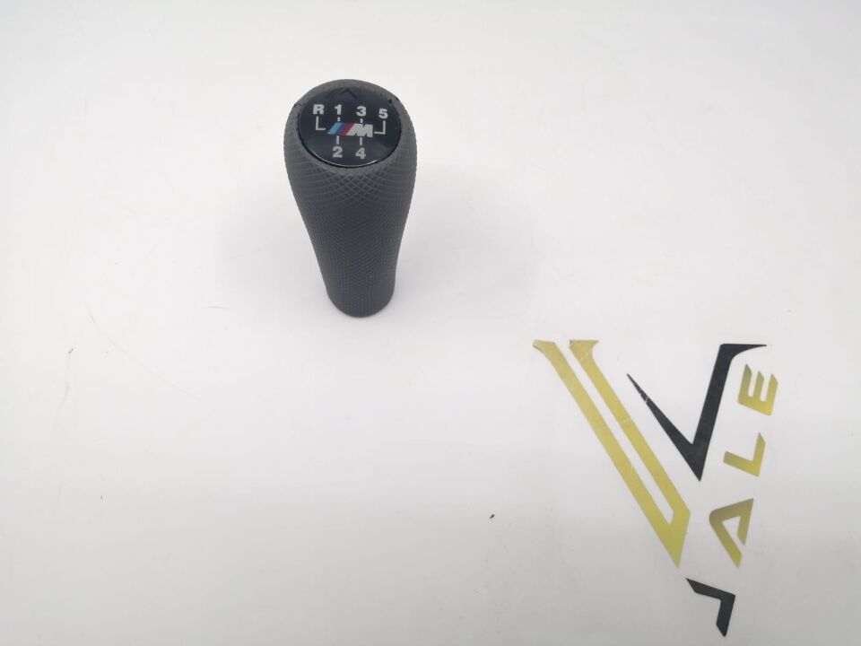 BMW 3-5 SERİSİ DÜZ VİTES TOPUZU - M - IŞIKSIZ - 5 İLERİ - GRİ E30.E36.E46.E34 YAN SANAYİ