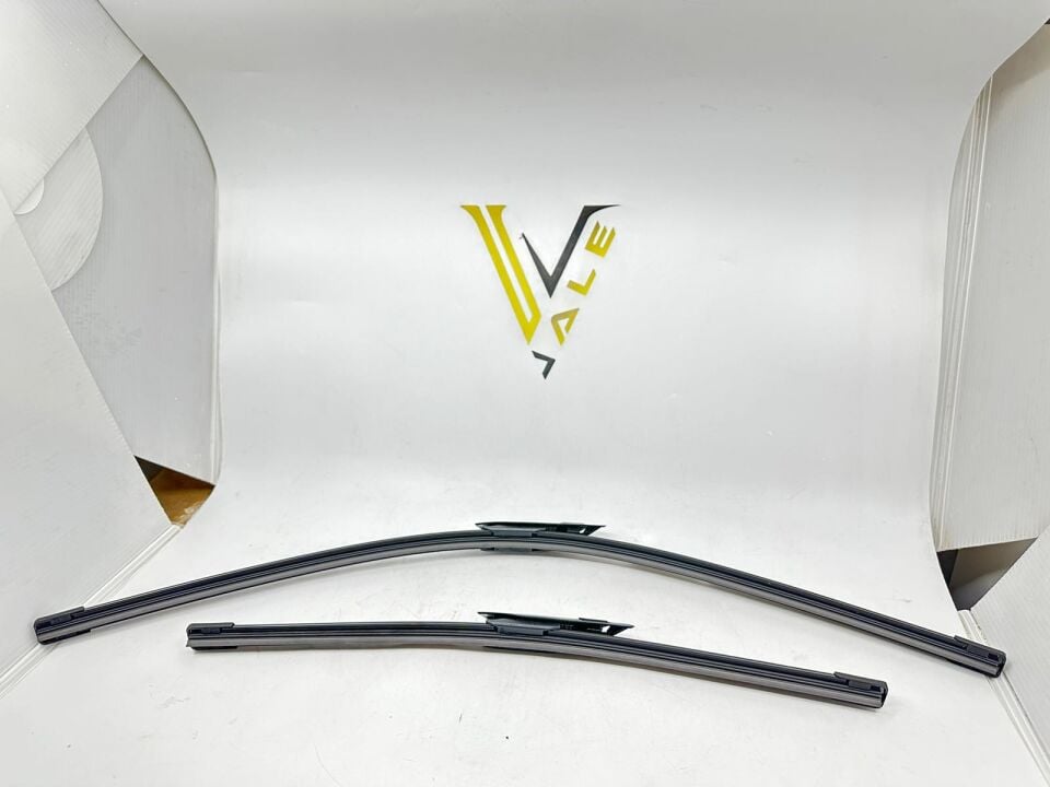 BMW 1-2 SERİSİ SİLECEK SÜPÜRGESİ TAKIM A818S F40.F44 BOSCH