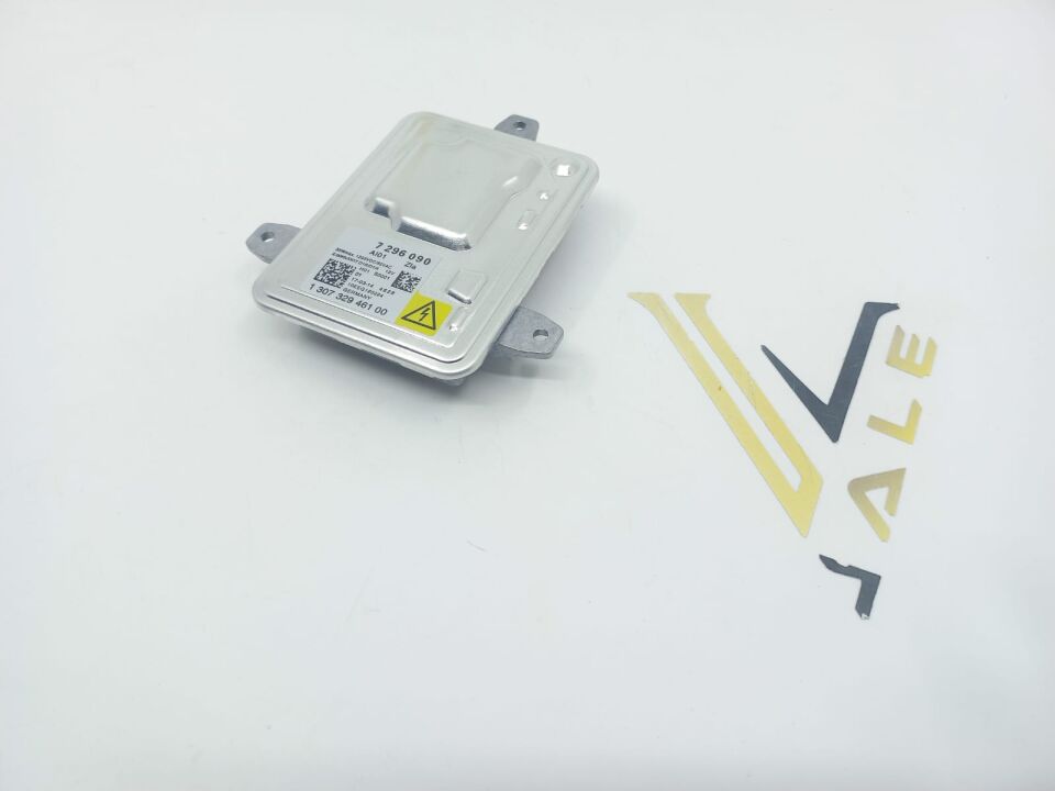 BMW 3-X5 SERİSİ XENON FAR KONTROL ÜNİTESİ E92.E93.E70.F25 YAN SANAYİ