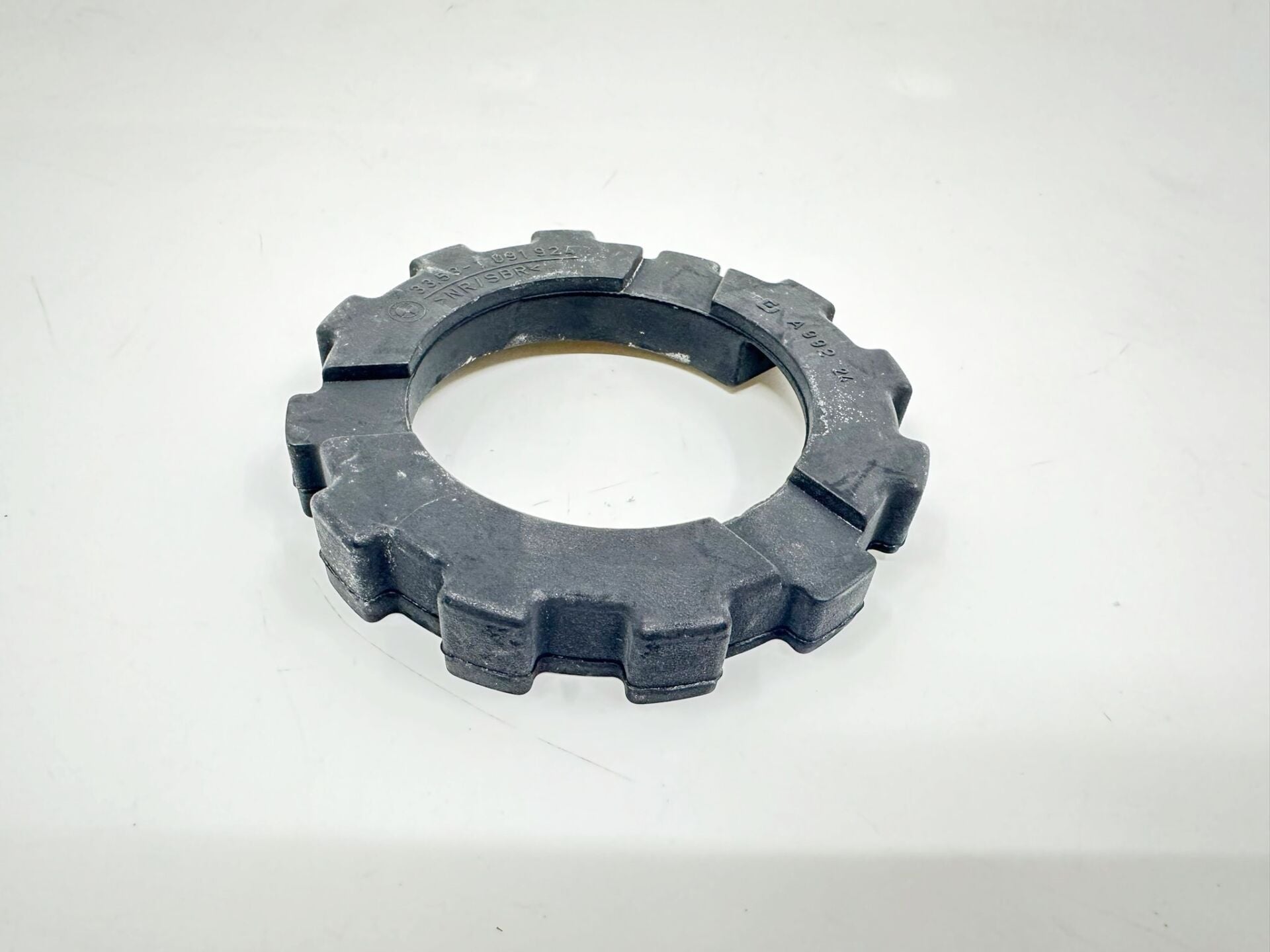 BMW 5 SERİSİ ARKA HELEZON  ÜST LASTİĞİ E39 ORJİNAL