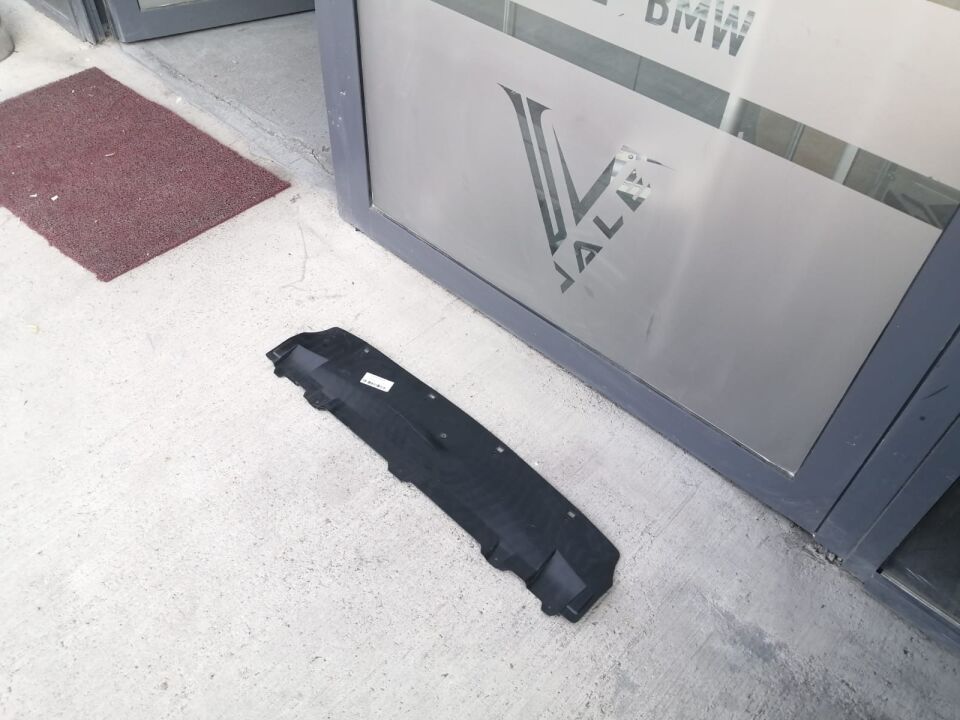 BMW 5 SERİSİ MOTOR ALT MUHAFAZA ÖN BAKALİTİ F10 YAN SANAYİ