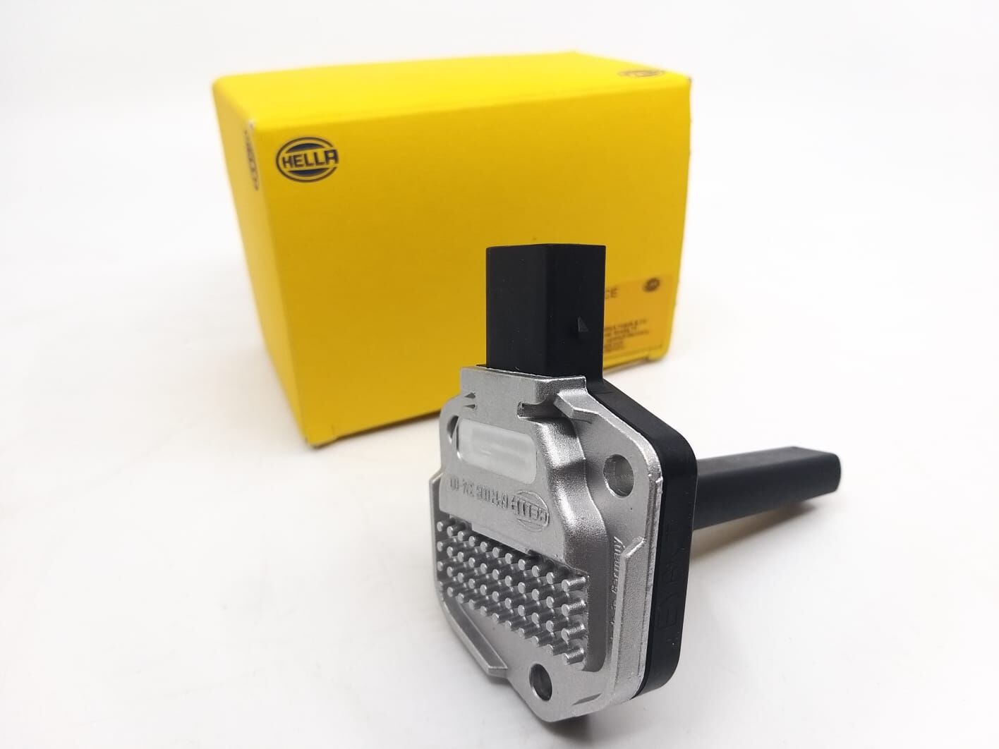 BMW 3 SERİSİ KARTER YAĞ ŞAMANDIRASI E46.E87.N42 HELLA