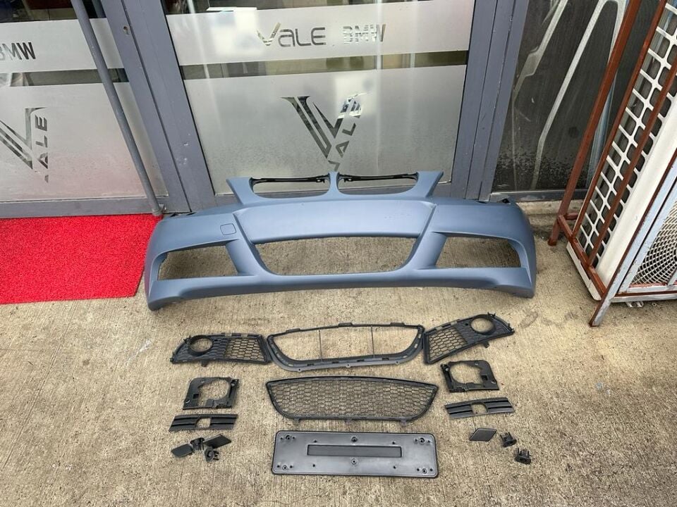 BMW 3 SERİSİ ÖN TAMPON FİSKİYELİ - M - SET - SİSSİZ - PDCSİZ E90.LCI YAN SANAYİ