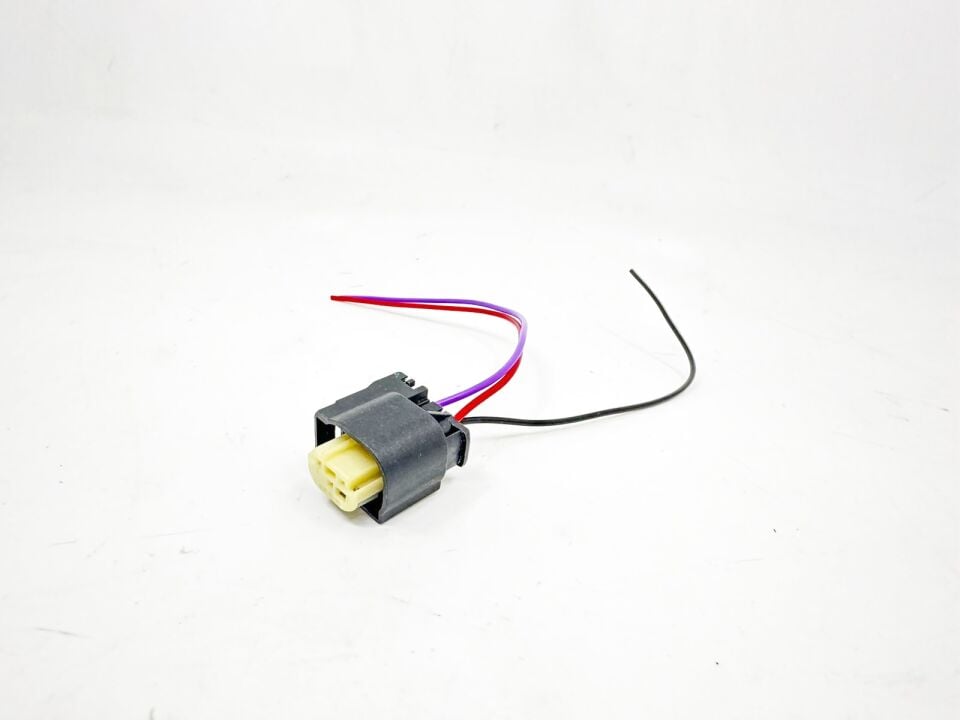 BMW 3-5 SERİSİ PDC SOKETİ PARK SENSÖRÜ - 3 PİM - KABLOLU E39.E46.E90.E60.E87 YAN SANAYİ