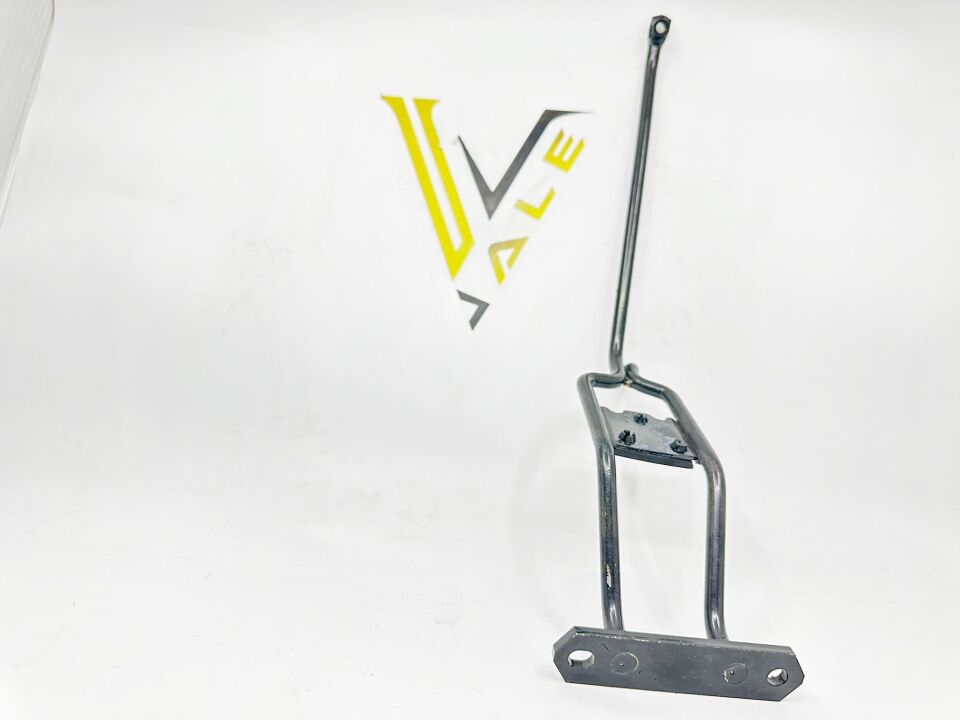 BMW 3 SERİSİ ÖN PANEL MESNET BRAKETİ DEMİRİ E90.E92.E93 YAN SANAYİ