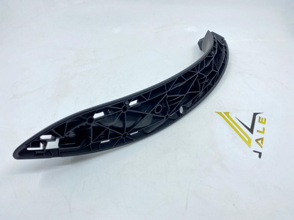 BMW 3 SERİSİ ÖN KAPI KOLU İÇ KOLU - L - SİYAH F30.F32.F33.F36 YAN SANAYİ