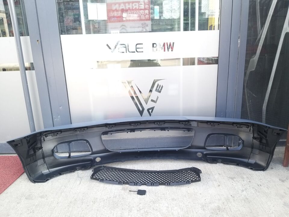BMW 3 SERİSİ ÖN TAMPON - M - SİSSİZ - IZGARALI E46/2 YAN SANAYİ