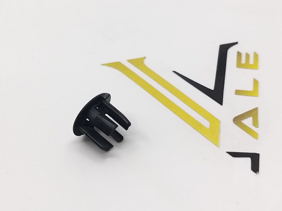 BMW 5 - X5 SERİSİ KAPI DÖŞEME KİLİT DİL ÇERÇEVESİ E53.E60 YAN SANAYİ