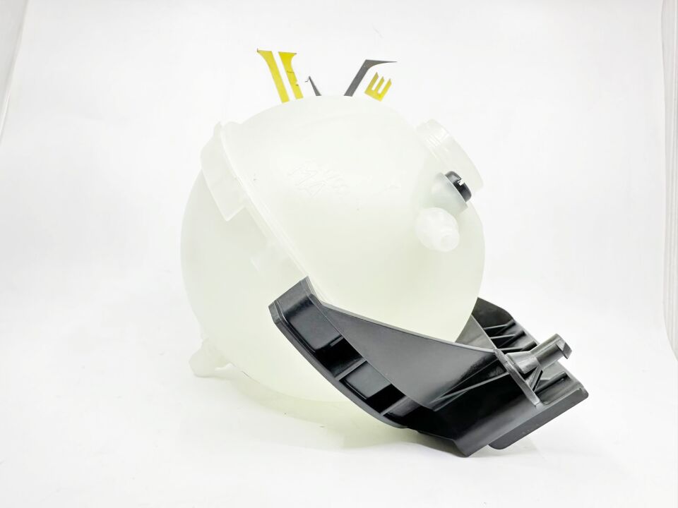 BMW 1-3 SERİSİ RADYATÖR YEDEK SU DEPOSU F20.F30.F32.F34.N13 FEBİ