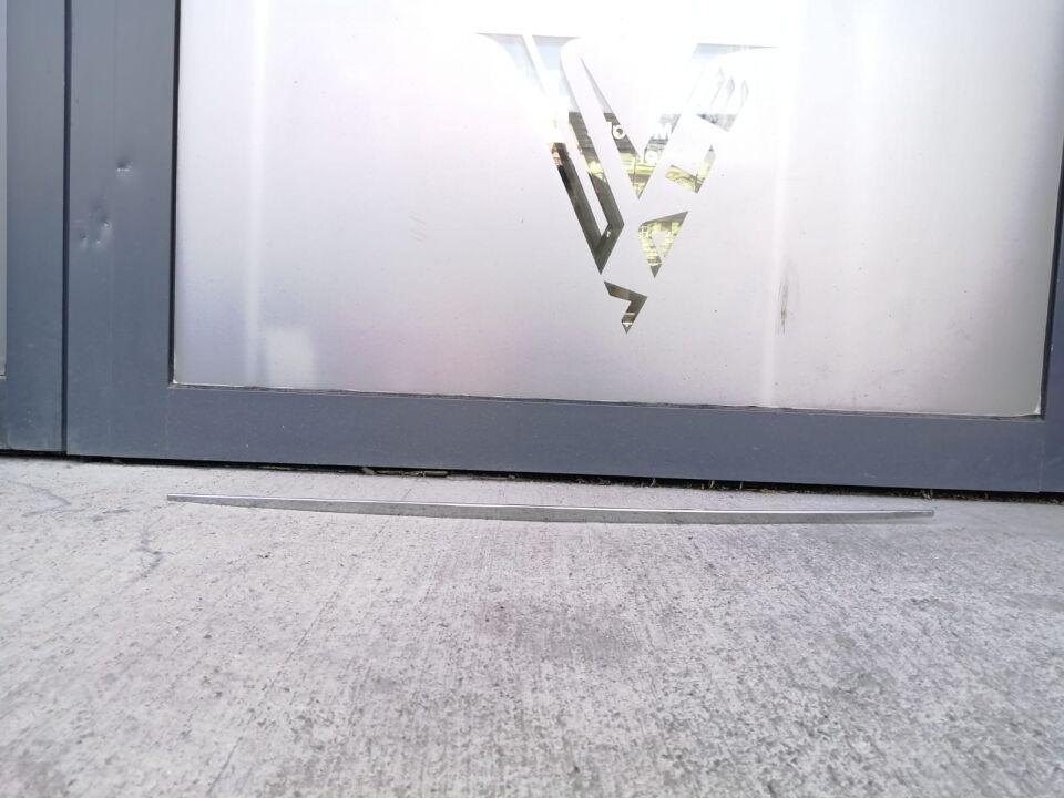 BMW 5 SERİSİ BAGAJ ÇITASI - CHROM - E39 YAN SANAYİ