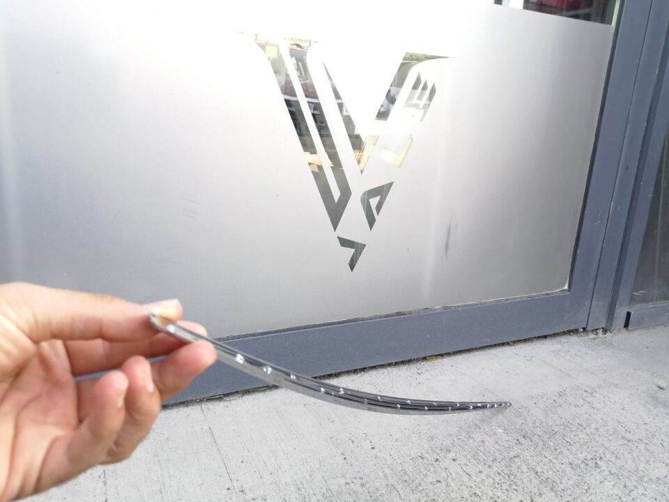 BMW 5 SERİSİ BAGAJ ÇITASI - CHROM - E39 YAN SANAYİ