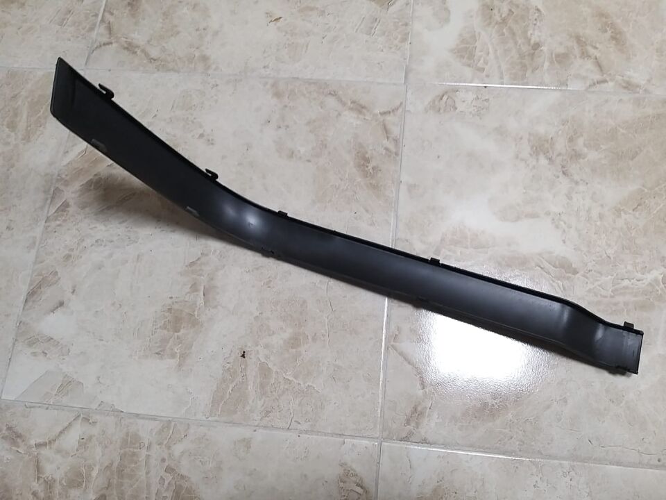 BMW 3 SERİSİ ÖN TAMPON KAPLAMASI SOL M PÜTÜRLÜ E36 YAN SANAYİ