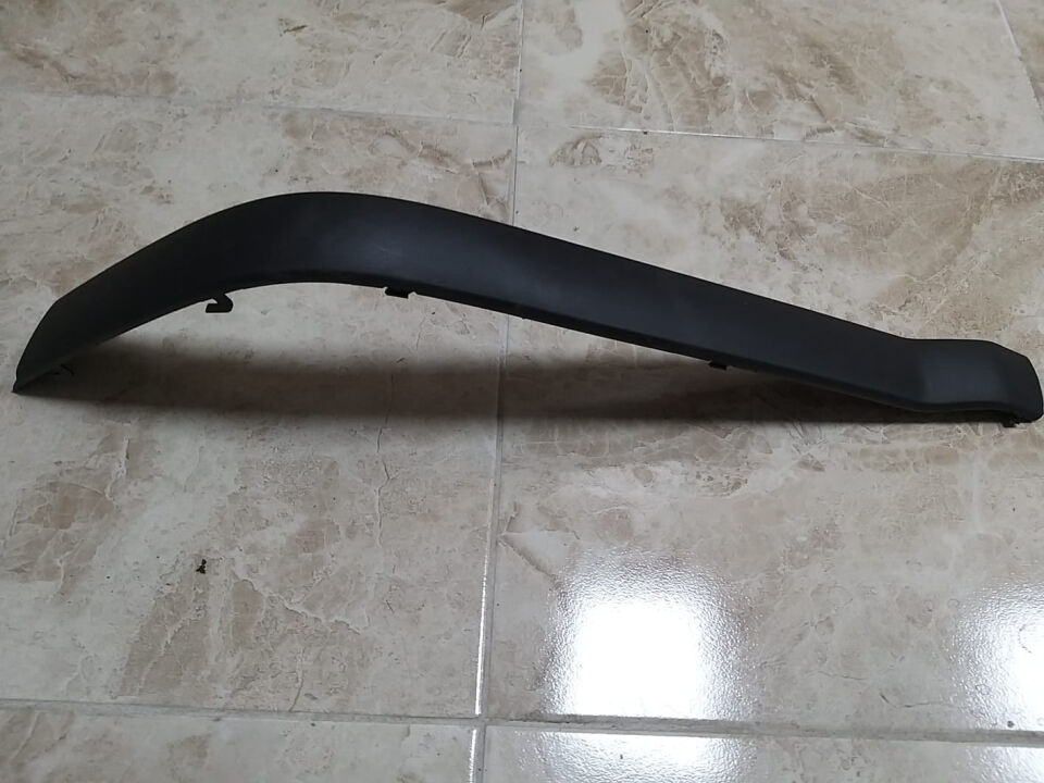 BMW 3 SERİSİ ÖN TAMPON KAPLAMASI SOL M PÜTÜRLÜ E36 YAN SANAYİ