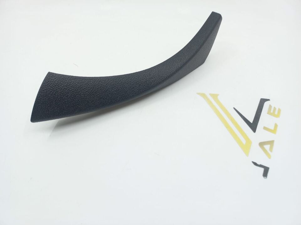 BMW 3 SERİSİ KAPI İÇ KOLU - R - SİYAH - KAPAK E90.LCI.E92.E93 YAN SANAYİ