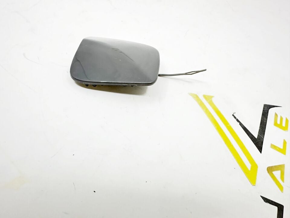 BMW 1 SERİSİ ÖN TAMPON ÇEKİ KAPAĞI F20 YAN SANAYİ