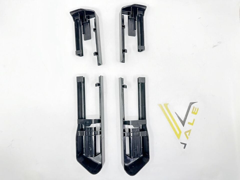 BMW 5 SERİSİ ÖN KOLTUK ALT ÖN KIZAK KAPLAMASI - L - SİYAH F10 YAN SANAYİ