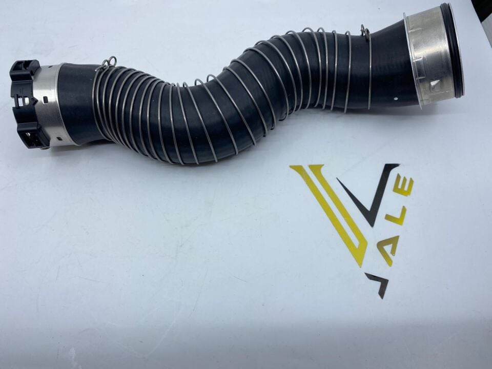 BMW 3 SERİSİ TURBO HORTUMU E90.E92.E93.LCI YAN SANAYİ