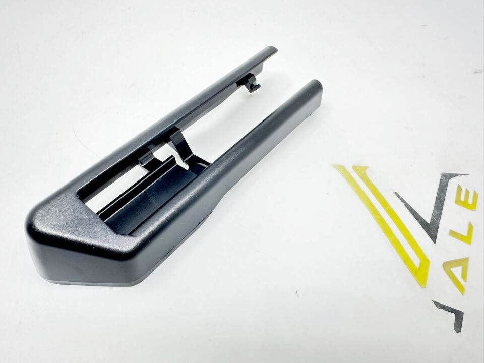 BMW 5 SERİSİ ÖN KOLTUK ALT ARKA KIZAK KAPLAMASI - L - SİYAH F10 YAN SANAYİ