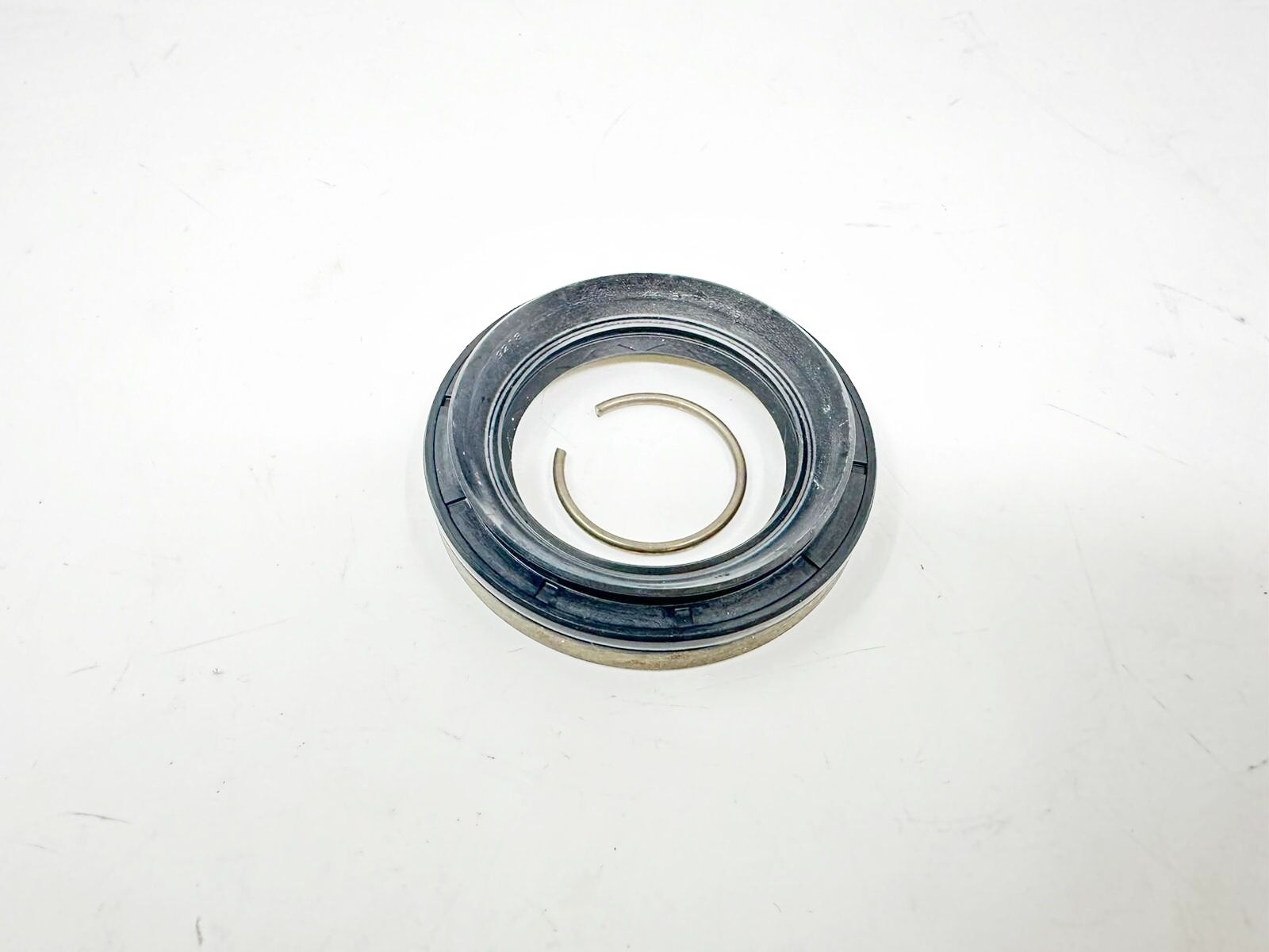 BMW 3-5 SERİSİ DİFRANSİYEL YAN KEÇESİ 44*67*10 E36.E34.E30 FEBİ