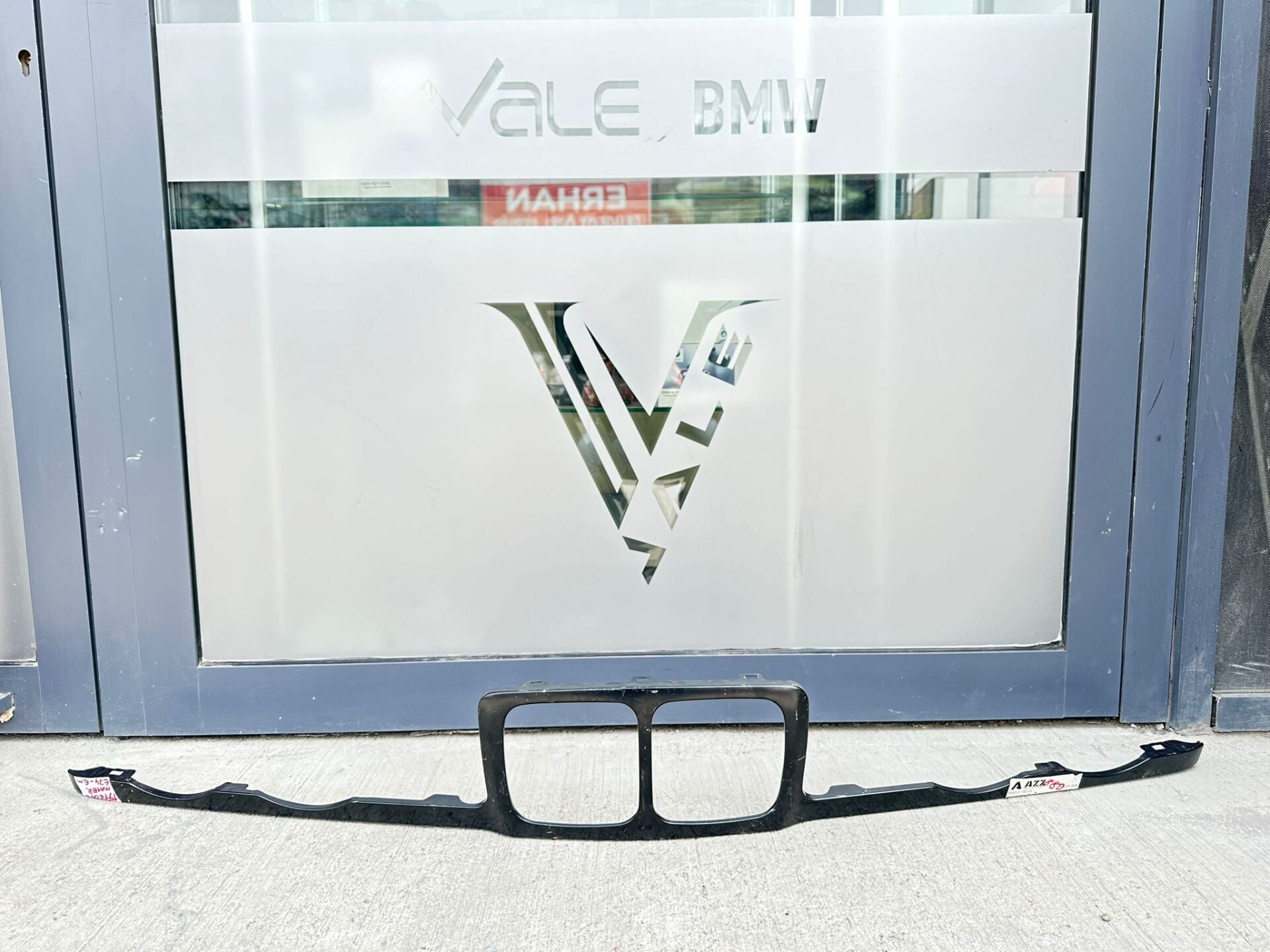 BMW 5 SERİSİ BIYIK SACI - DAR - E34.E.M YAN SANAYİ