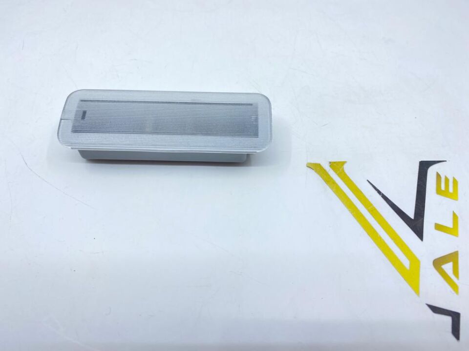 BMW 7-X5 SERİSİ ARKA AYAK BÖLME AYDINLATMASI E65.E66.E53 ORJ