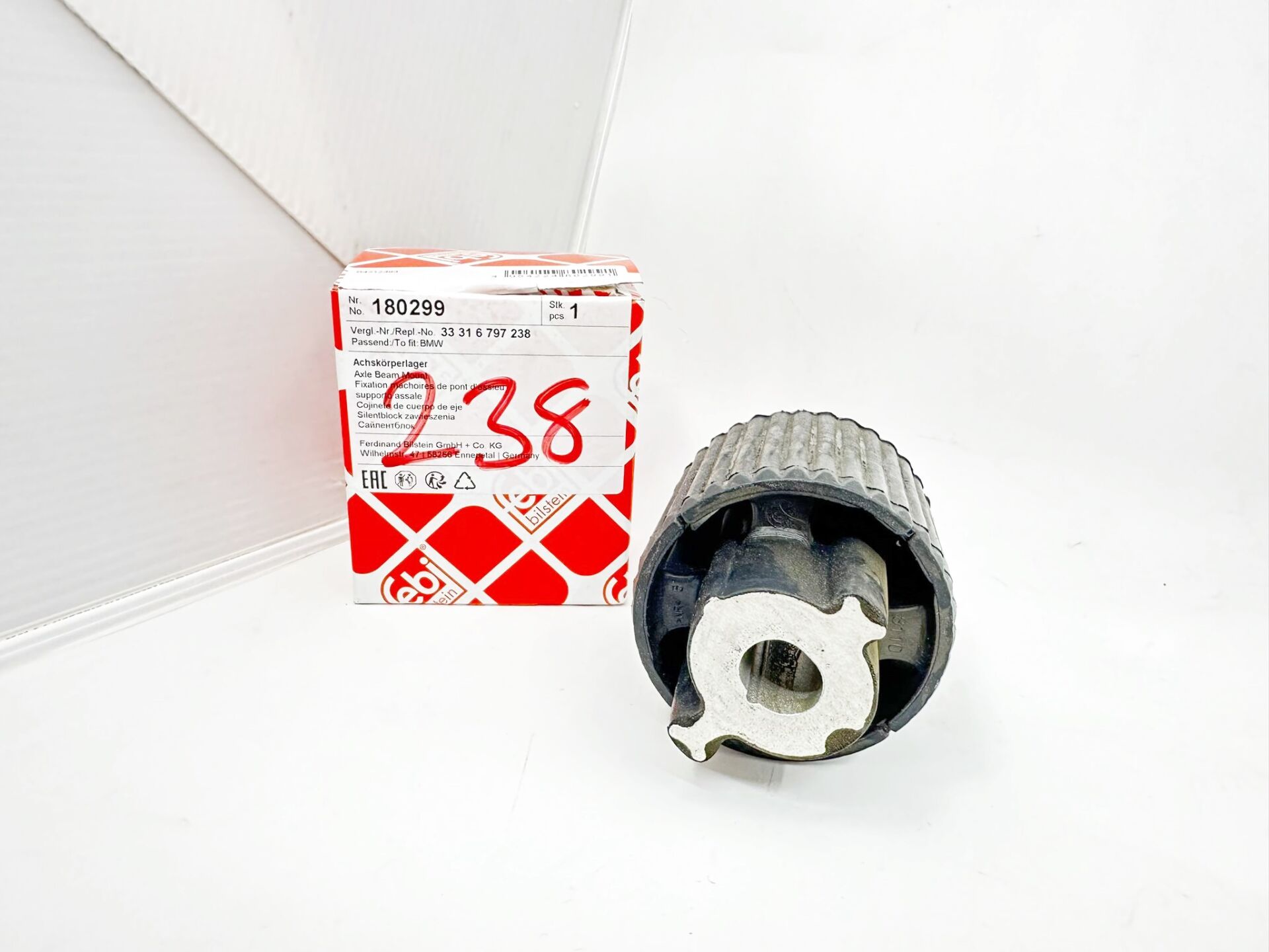 BMW 5 SERİSİ TRAVERS TAKOZU F10 FEBİ