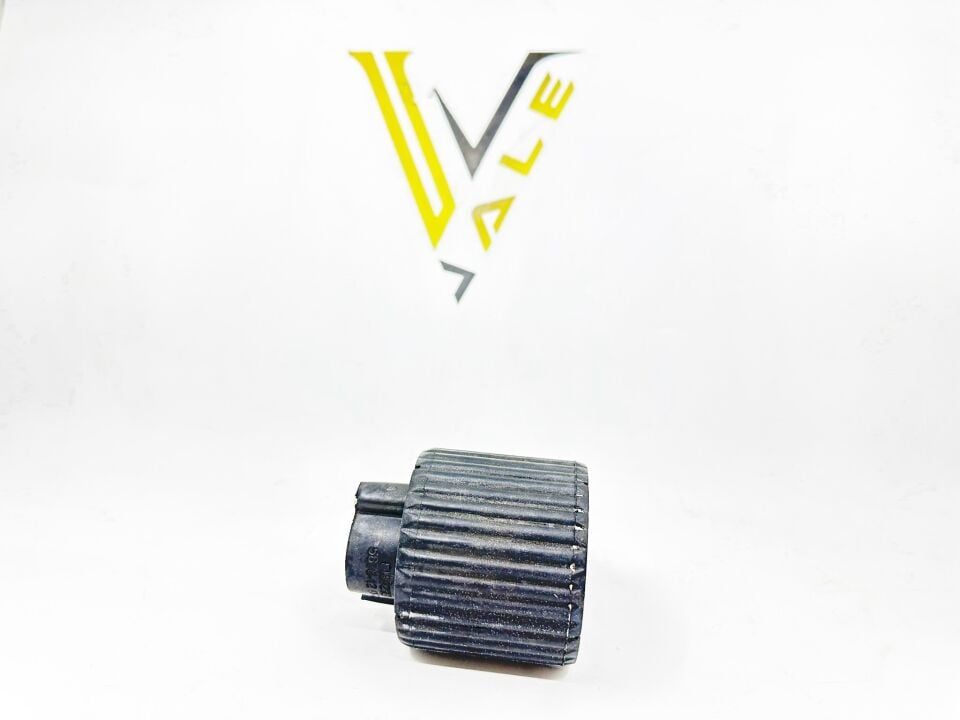 BMW 5 SERİSİ TRAVERS TAKOZU F10 FEBİ