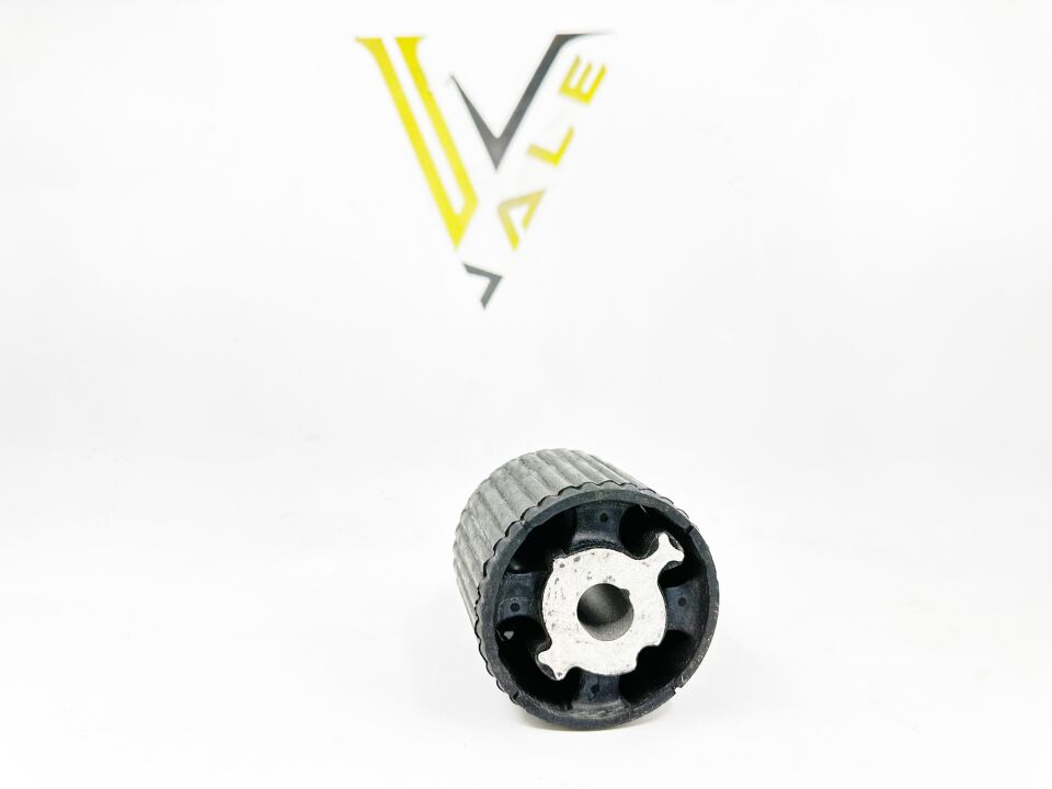 BMW 5 SERİSİ TRAVERS TAKOZU F10 FEBİ