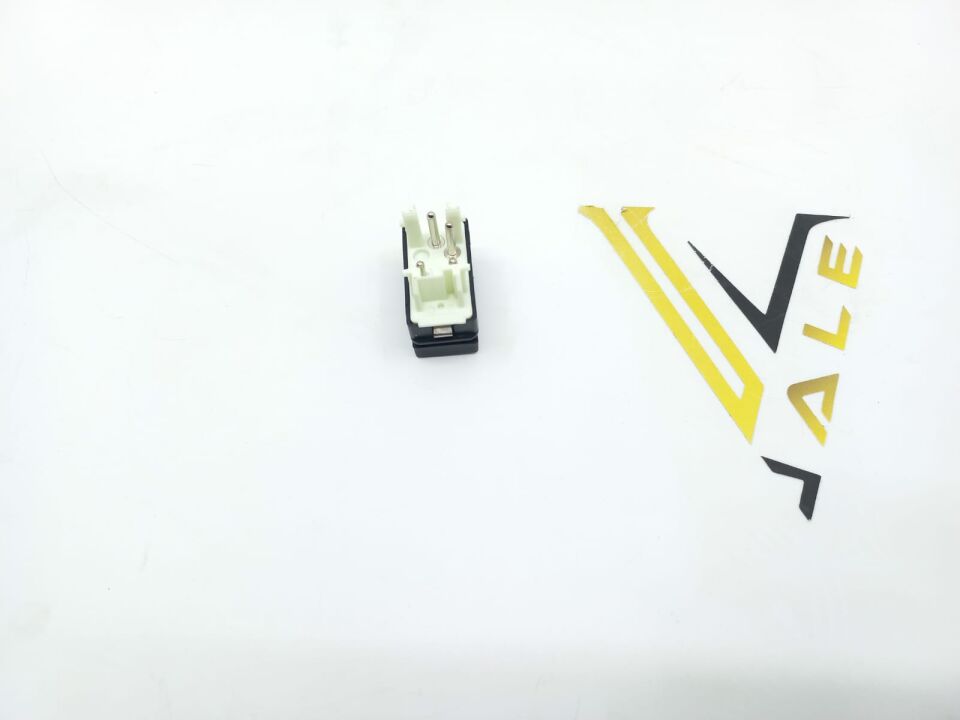 BMW 3 SERİSİ CAM DÜĞMESİ BEYAZ E36 YAN SANAYİ