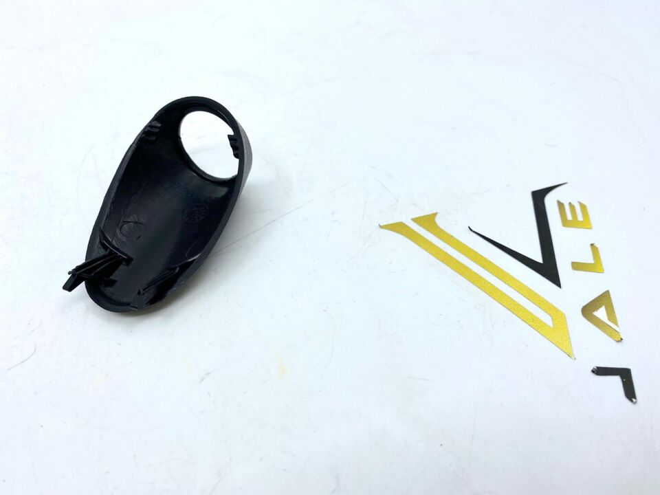 BMW X5 SERİSİ ARKA TAMPON ORTA PDC KAPAĞI E53 YAN SANAYİ