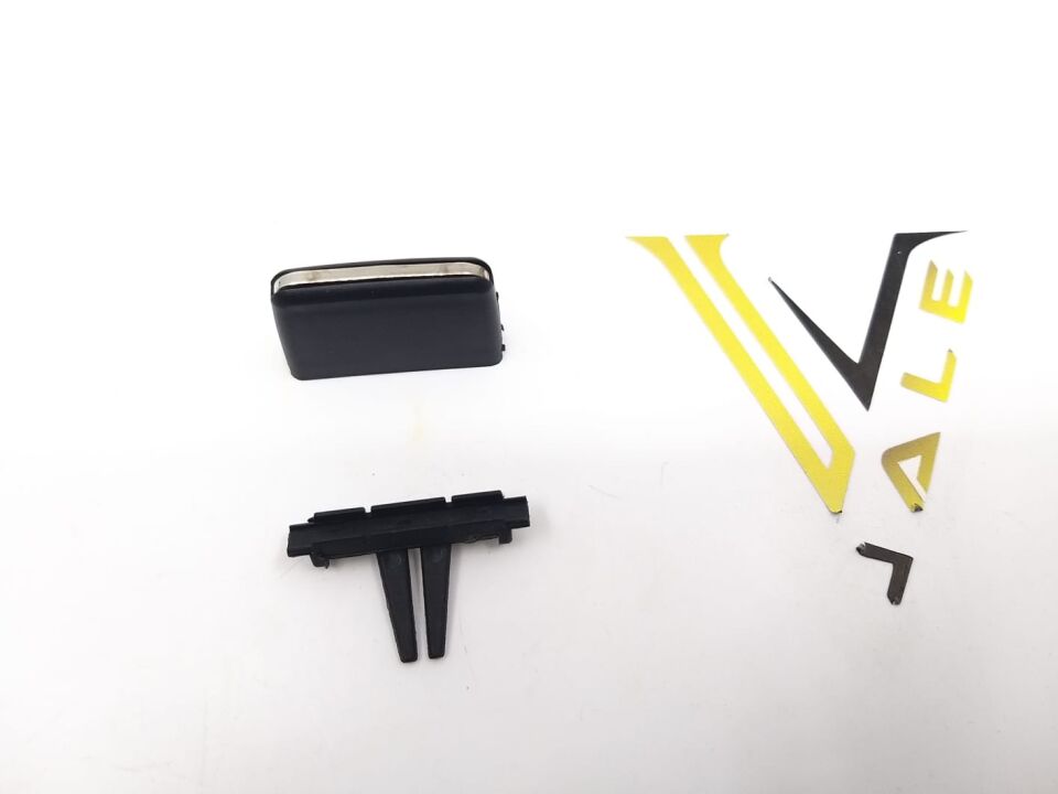 BMW 3 SERİSİ HAVALANDIRMA TUTAMAĞI IZGARA TUTUCU E90.E91.E92.E93.E60 YAN SANAYİ