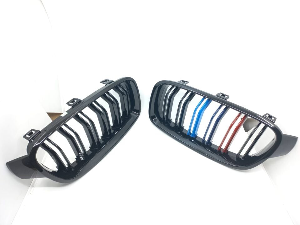 BMW 3 SERİSİ PANJUR TAKIM ÇİFTLİ - M - PARLAK SİYAH - TAKIM SET F30.M3 YAN SANAYİ