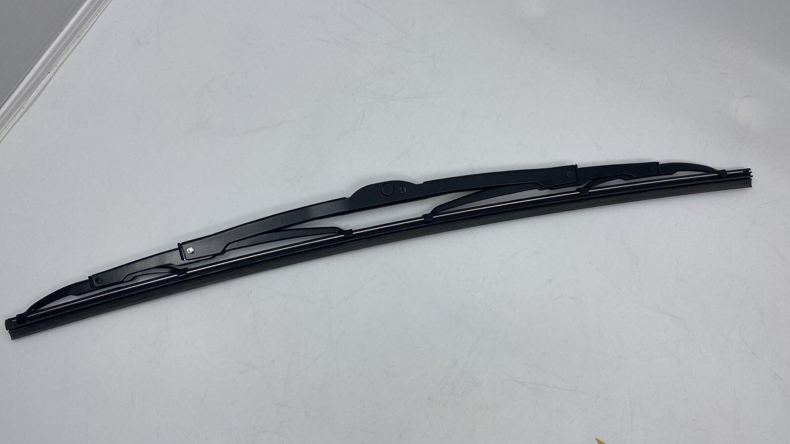 BMW 5 - X5 SERİSİ ARKA SİLECEK SÜPÜRGESİ H425 X5.E39 BOSCH