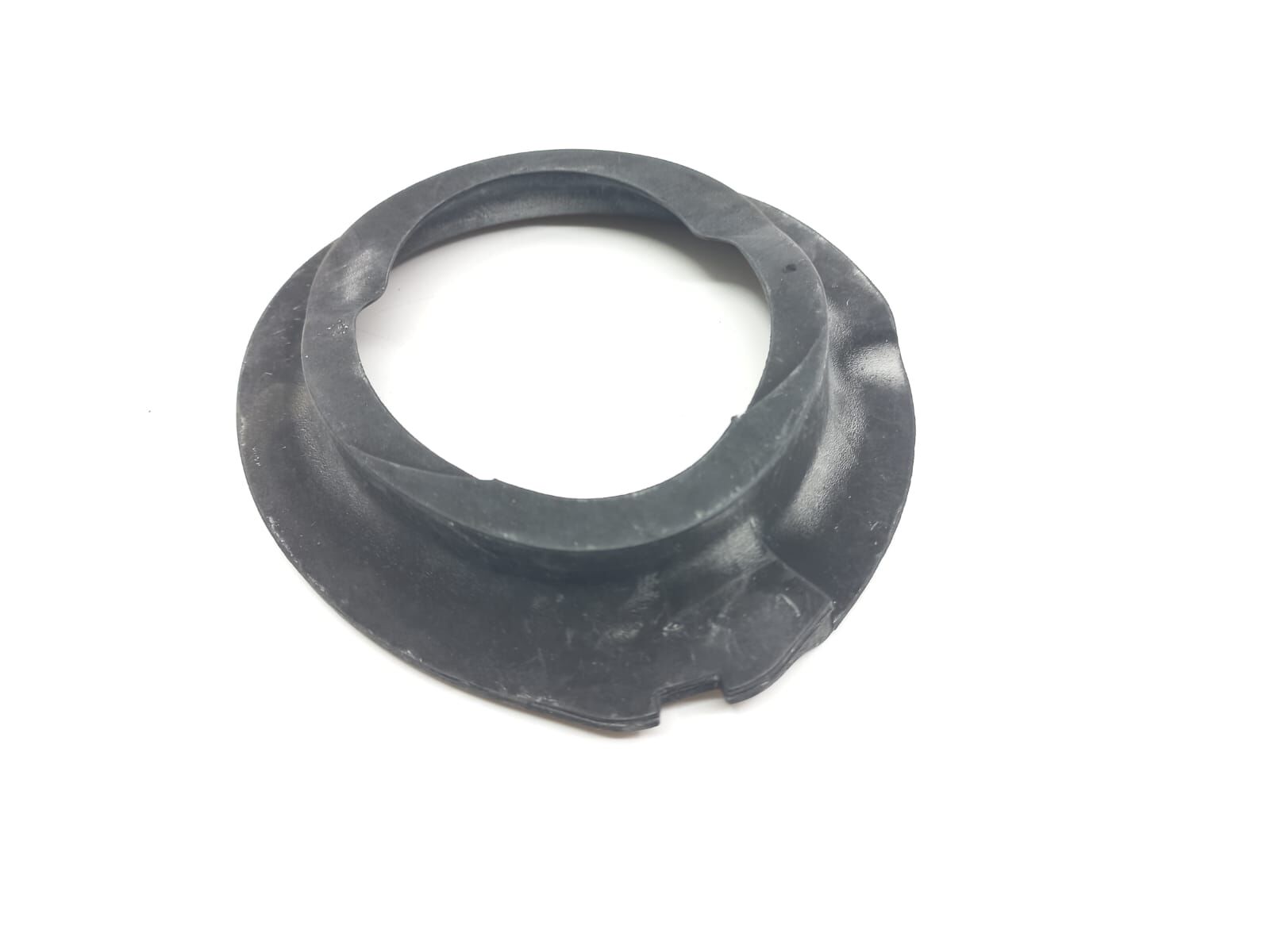 BMW 3-5 SERİSİ ÖN AMORTİSÖR YAY ALT LASTİĞİ E46.E39.E60 ORJİNAL