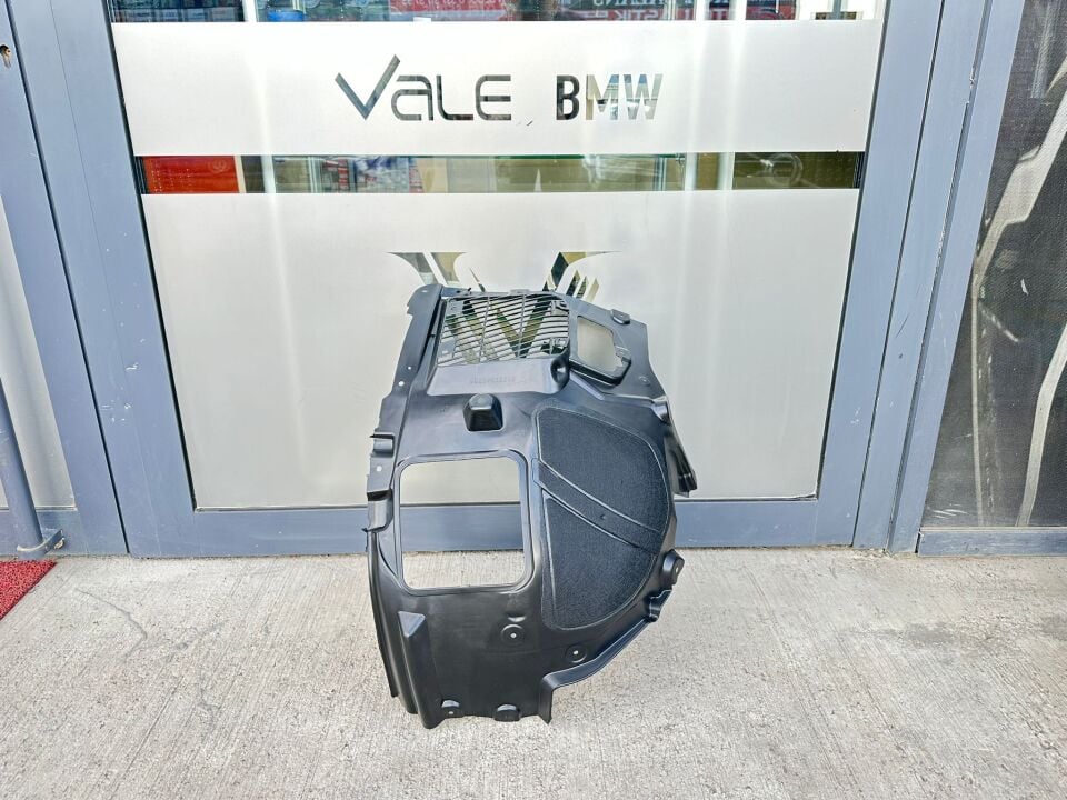BMW 5 SERİSİ ÖN ÇAMURLUK DAVLUMBAZI  ÖN - L - G30 YAN SANAYİ