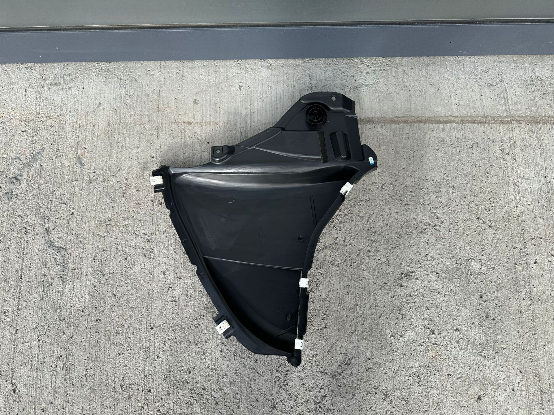 BMW 5 SERİSİ ÖN KÜREK BAKALİTİ - L - M G30 YAN SANAYİ