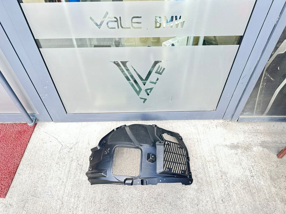 BMW 5 SERİSİ ÖN ÇAMURLUK DAVLUMBAZI ÖN - R - G30 YAN SANAYİ