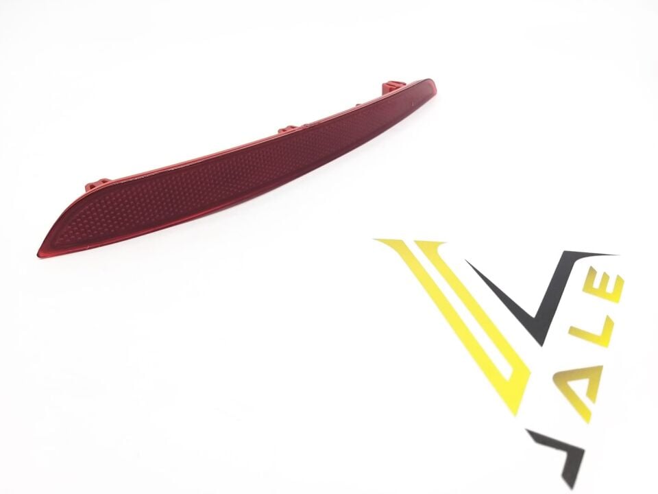 BMW 5 SERİSİ ARKA TAMPON REFLEKTÖRÜ - L - G30 YAN SANAYİ