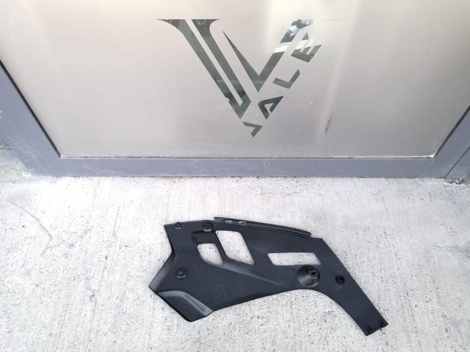 BMW 5 SERİSİ MOTOR BÖLME FAR BAKALİTİ - L - G30 YAN SANAYİ