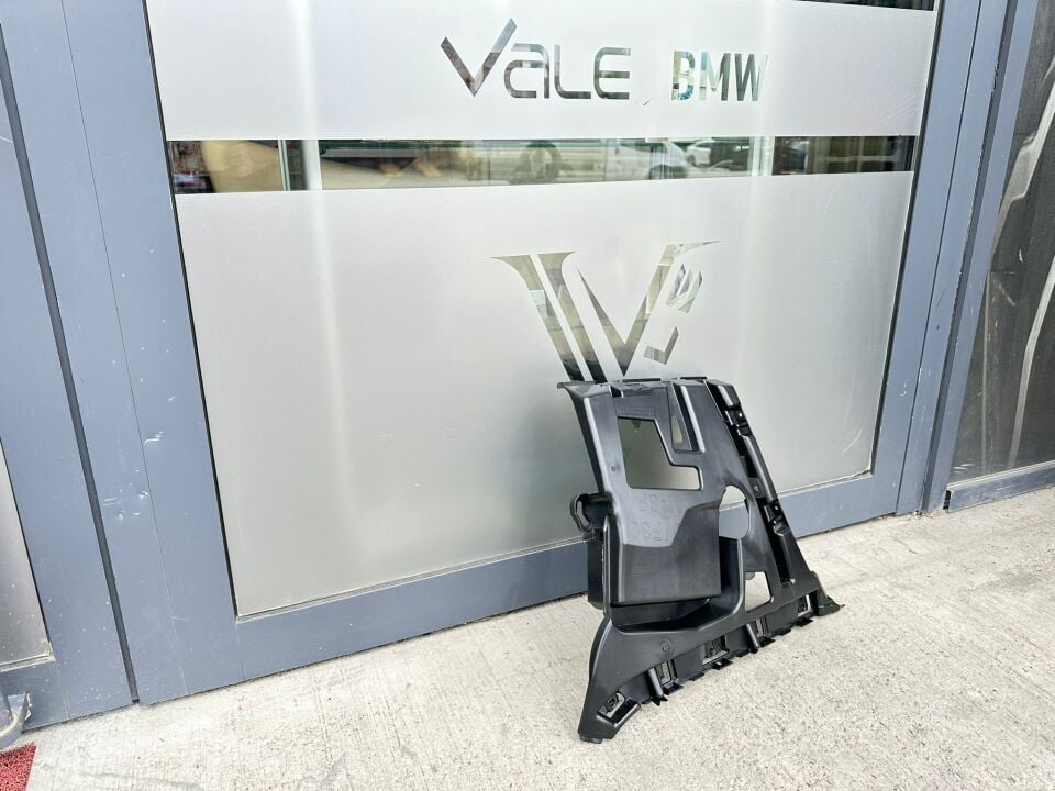 BMW 3 SERİSİ ARKA TAMPON BRAKETİ - L - F30.LCI YAN SANAYİ