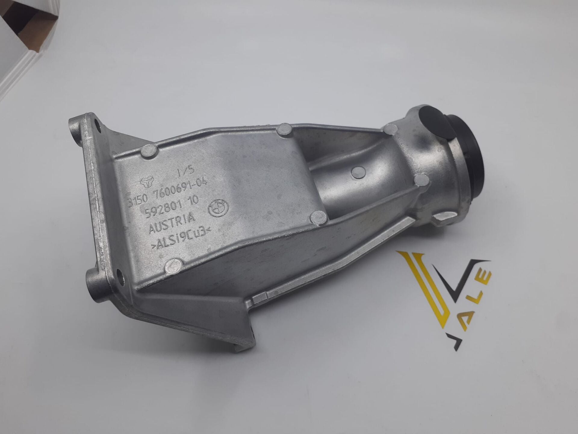 BMW 5 SERİSİ AKS BRAKETİ F10 ORJİNAL