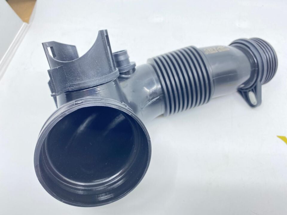 BMW 3-5 SERİSİ HAVA GİRİŞ HORTUMU F20.F30.F10.X1.X3.X4.Z4 YAN SANAYİ