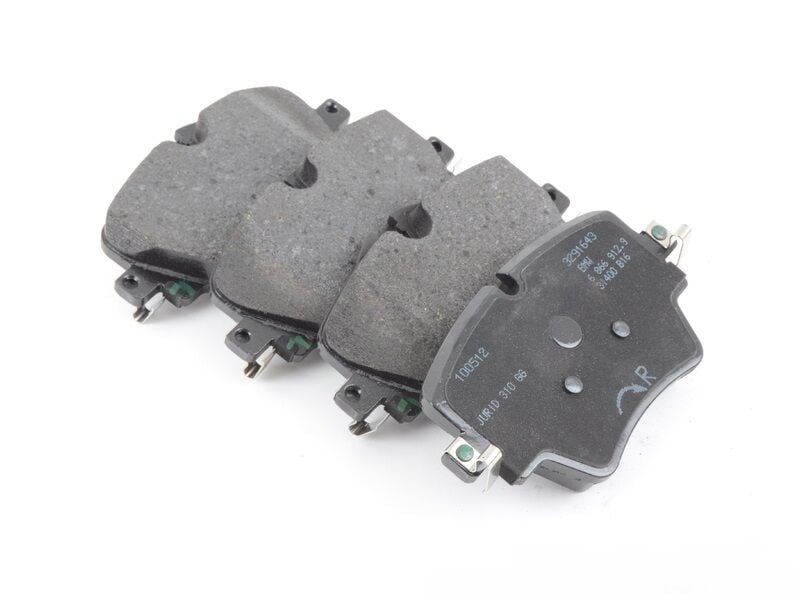 BMW 2 - X1 SERİSİ ÖN FREN BALATASI F45.F48.G30 FEBİ