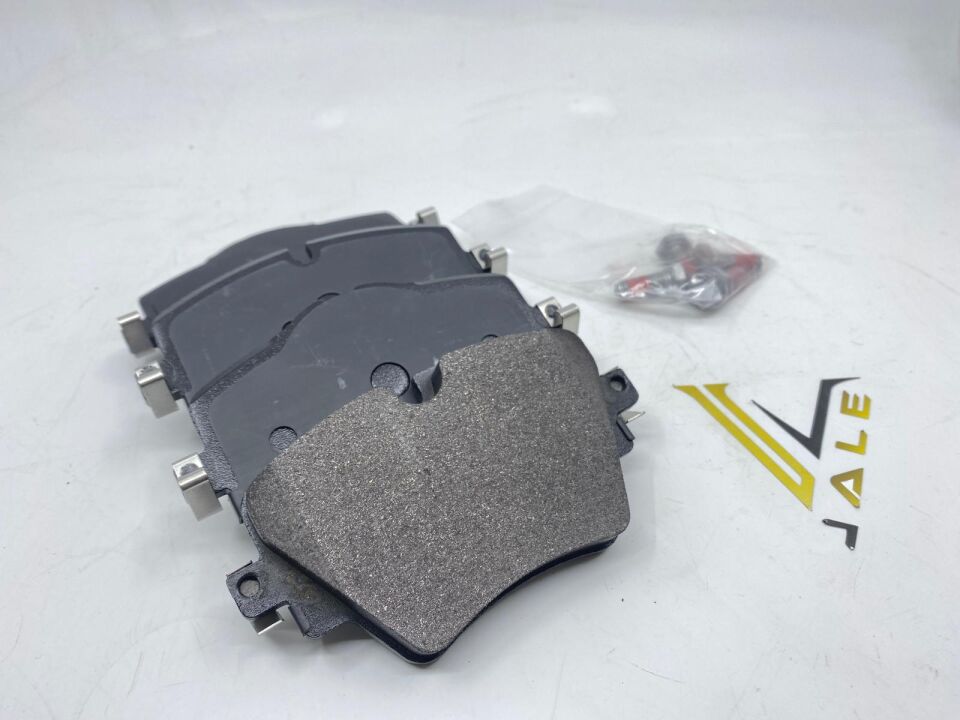 BMW 2 - X1 SERİSİ ÖN FREN BALATASI F45.F48.G30 FEBİ