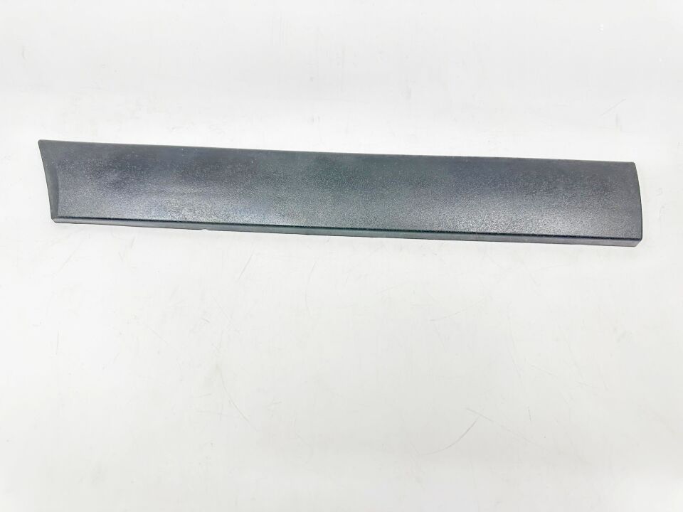 BMW 3 SERİSİ ÖN ÇAMURLUK ÇITASI  - R - M - E36/2 YAN SANAYİ