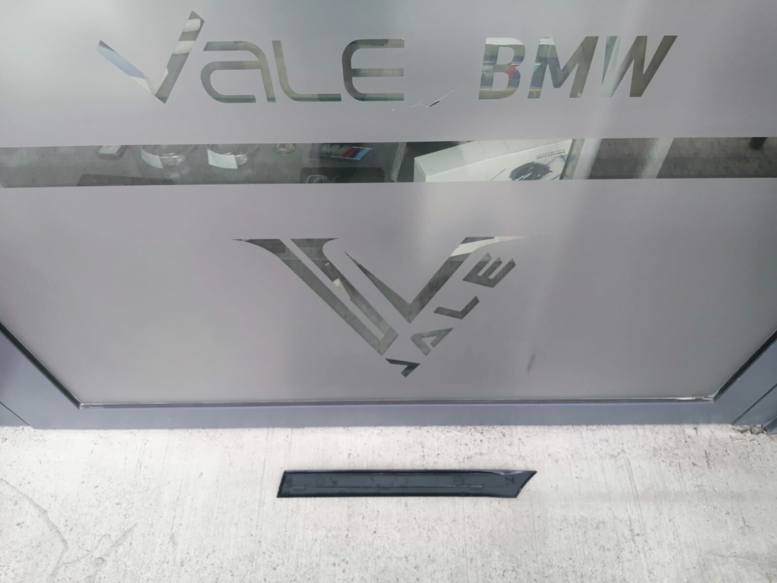 BMW 3 SERİSİ ARKA ÇAMURLUK ÇITASI  - R - M - E36/2 YAN SANAYİ