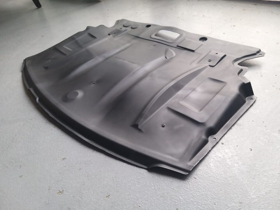 BMW 5 SERİSİ MOTOR ALT MUHAFAZA BAKALİTİ E60.M54 YAN SANAYİ