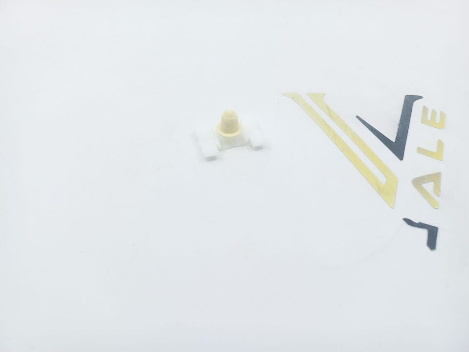 BMW 3 SERİSİ KAPI ÇITA KLİPSİ E36.E46 10 LU YAN SANAYİ