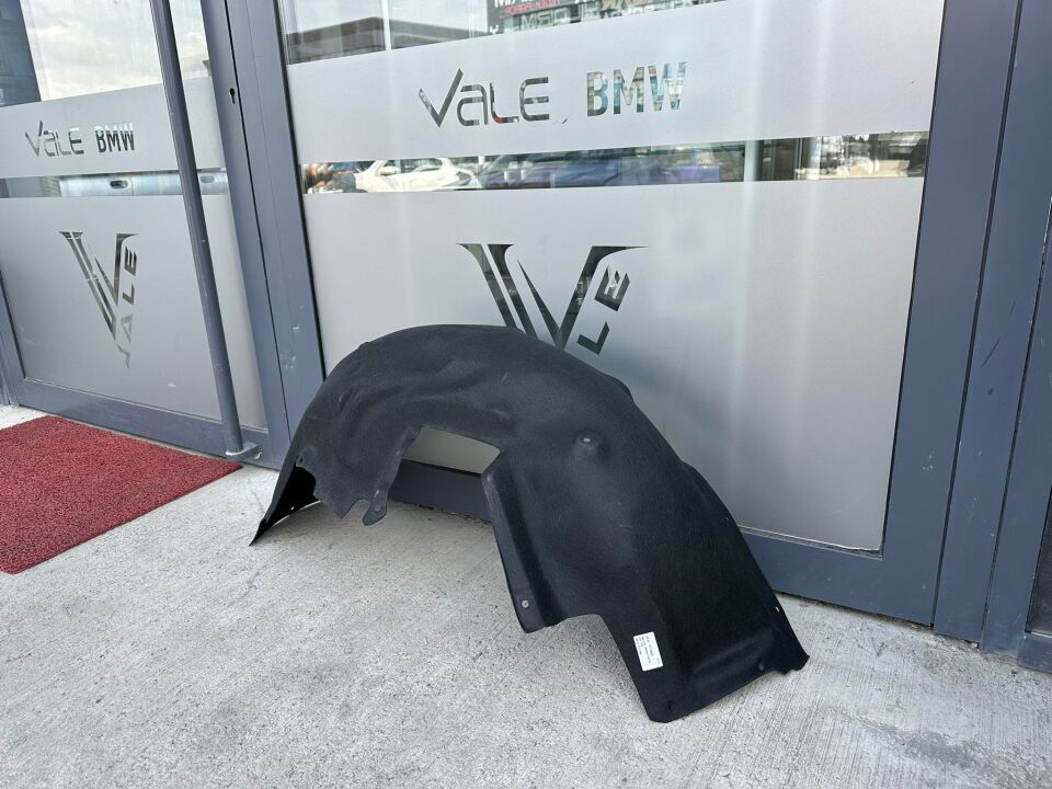 BMW 3 SERİSİ ARKA ÇAMURLUK DAVLUMBAZI - R - F30 YAN SANAYİ